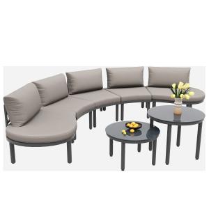 Gartenmöbel-Set 5-Sitzer, 2 Couchtische aus gehärtetem Glas…
